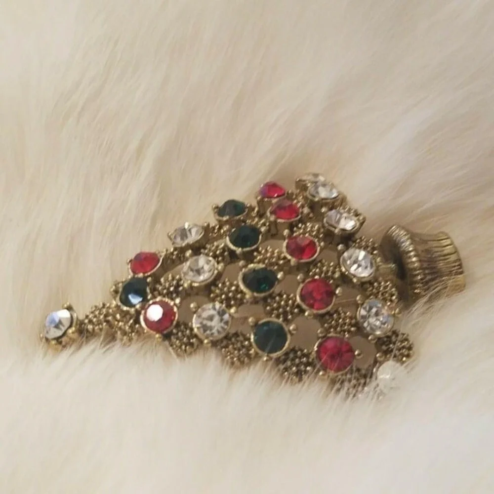 Vintage Christmas Tree Brooch Pin Red Green White Rhinestone 3D Holidays 4880